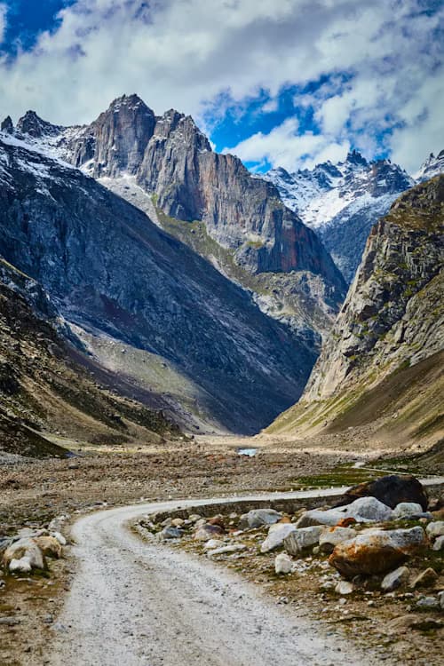 Manali tour package